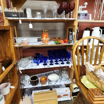 Sale Photo Thumbnail #17