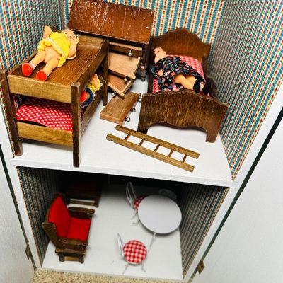 Sale Photo Thumbnail #162