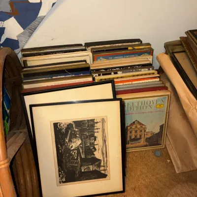 Estate sale photo