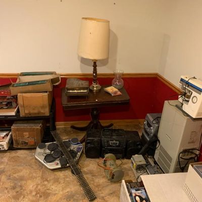 Estate sale photo