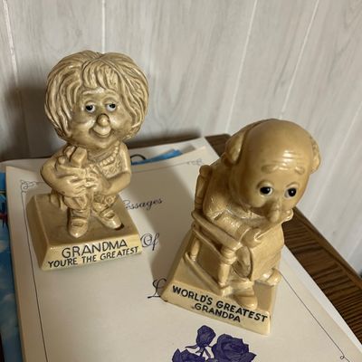 Sale Photo Thumbnail #67: Pair of vintage Russ Berrie message figurines from the 1970s, featuring "Grandma You're The Greatest" and "World's Greatest Grandpa" in beige molded plastic.