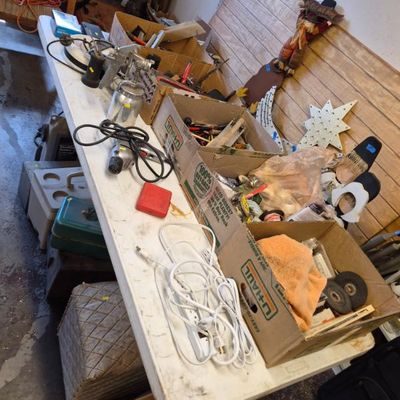 Estate sale photo