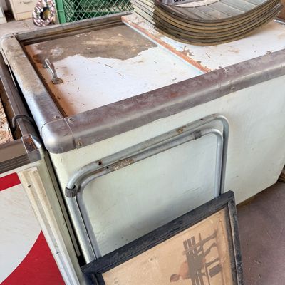Sale Photo Thumbnail #446