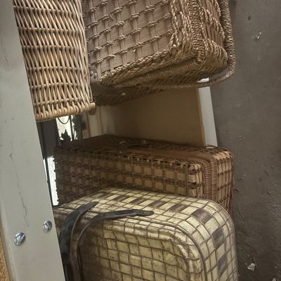 Sale Photo Thumbnail #723