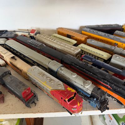 Sale Photo Thumbnail #376