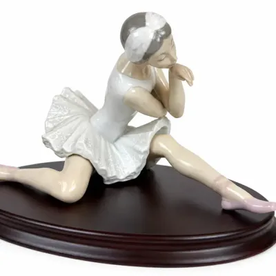 Lladro “The Death of the Swan” Ballerina Porcelain Figurine #4855 with Original Box