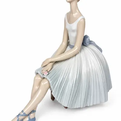 Lladro Utopia “Refinement” Ballerina Porcelain Figurine #01008243