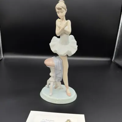 Lladró #7641 “For a Perfect Performance” 1995 Event Ballerina with Original Box