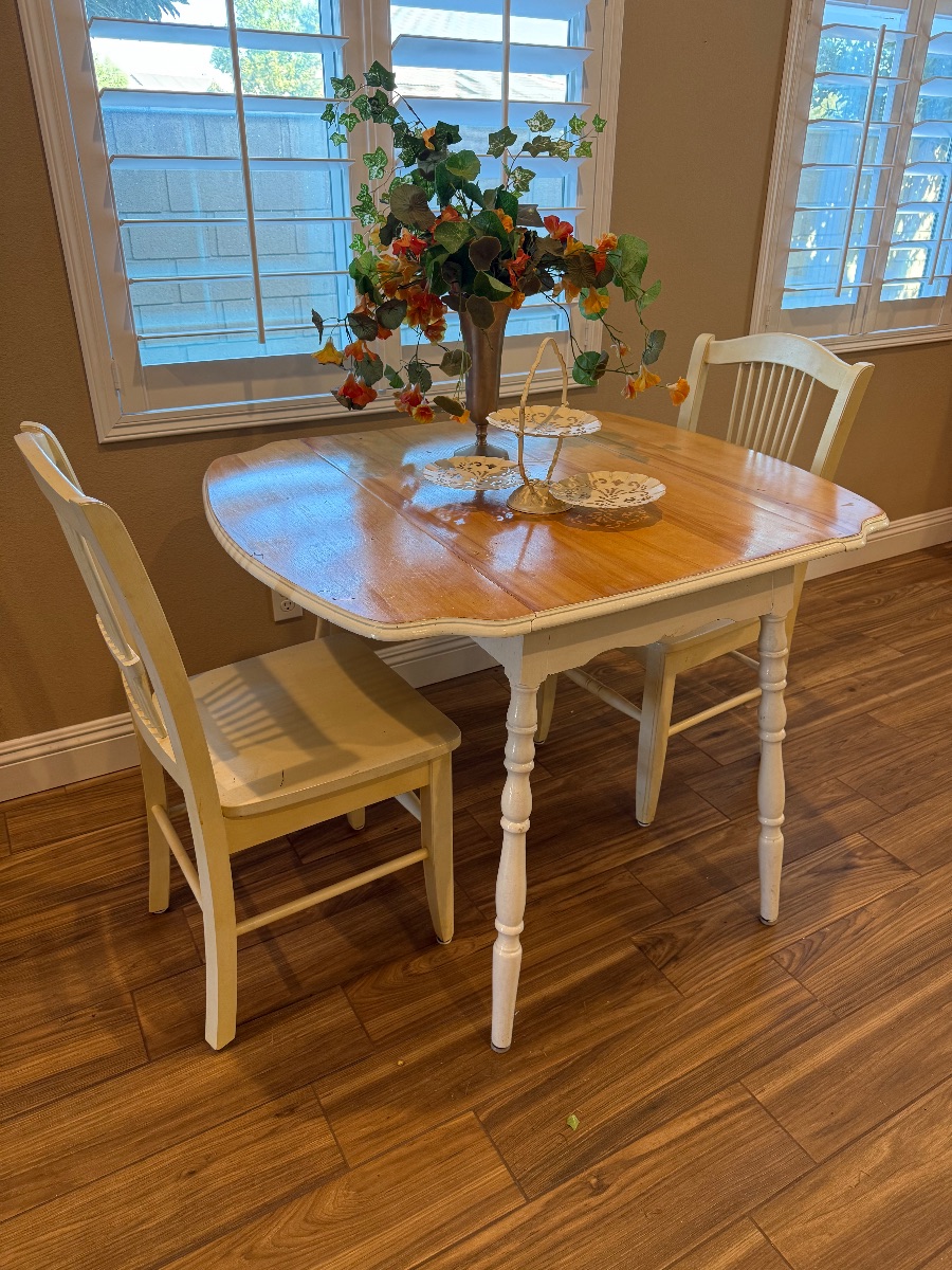 Great Little Sale in 4 Seasons Development/By TLC Estate Sale Ladies