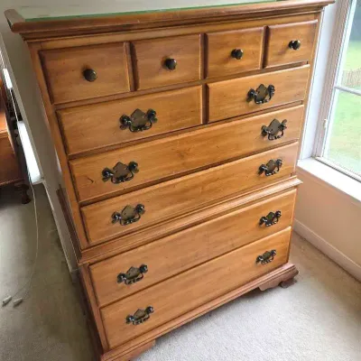 Vintage 6 Drawer Dresser Matching Nightstand 