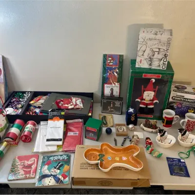 Christmas Lot - Vintage Books, Ornaments, Light Projector+++