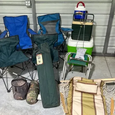 Camping Lot - Folding Chairs, Igloo, Chair Swing+++