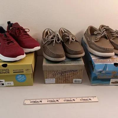 NEW Men's Shoes Size 9 - Skechers, Margaritaville