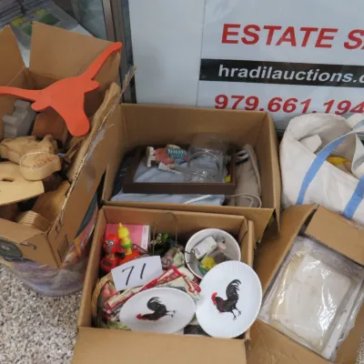 Estate sale photo