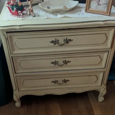 Dresser