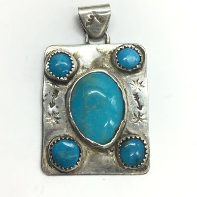 Vintage Navajo turquoise pendant