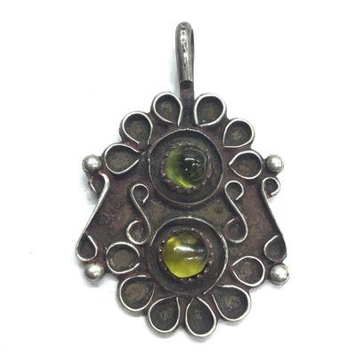 Navajo peridot pendant