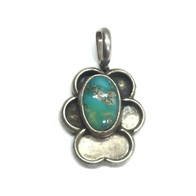 Navajo turquoise pendant