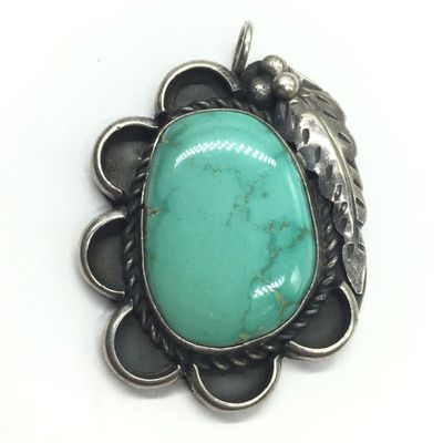 Navajo turquoise pendant