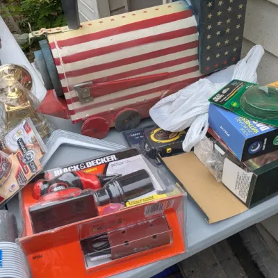 Estate sale photo