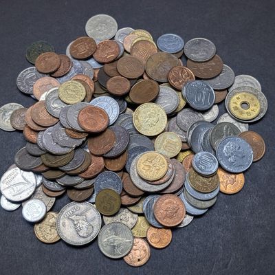 Sale Photo Thumbnail #199: 1.5 Lbs. of Various Vintage & Modern World Coins