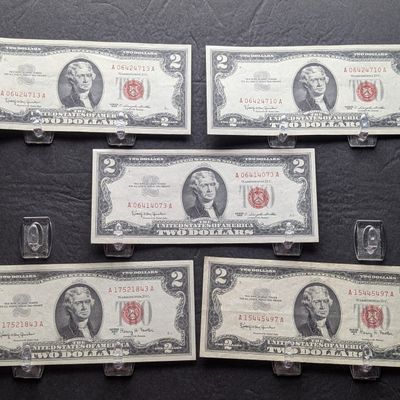 Sale Photo Thumbnail #309: (5) 1963 Series $2 RED SEAL Banknotes