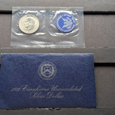 Sale Photo Thumbnail #116: 1972-S Eisenhower 40% Silver Uncirculated Blue Pack Dollar