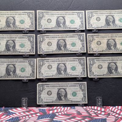 Sale Photo Thumbnail #71: (10) 1963 B Series $1 Joseph W. Barr Notes