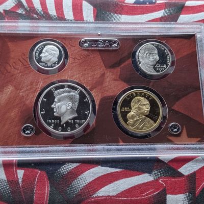 Sale Photo Thumbnail #217: 2009-S U.S. Mint Silver Proof Set in OGP, NO BOX, No Quarters - Includes (2) 90% Silver Coins