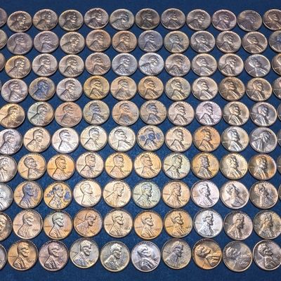 Sale Photo Thumbnail #67: (150) Pre-1982 Lincoln Memorial Cents - Shiny