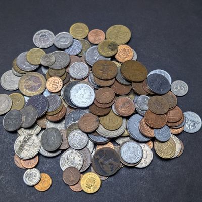 Sale Photo Thumbnail #368: 1.4 Lbs. of Various Vintage & Modern World Coins