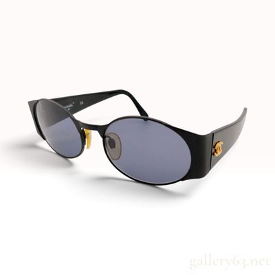 Vintage Chanel 05972 Black Oval Sunglasses with Case