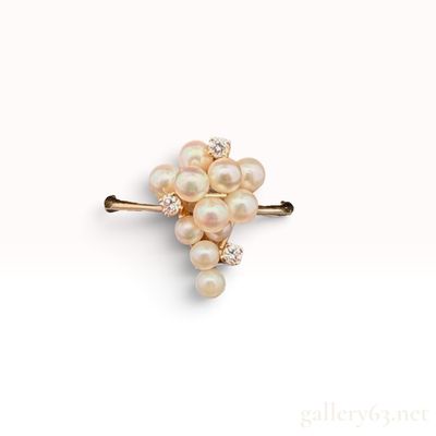 Vintage 14K Yellow Gold Cultured Pearl and Natural Diamond Grape Cluster Cocktail Ring