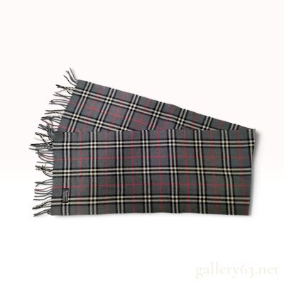 Vintage Burberrys Grey Nova Check Lambswool Scarf
