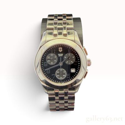 Swiss Army Stainless Steel Chronograph Wristwatch