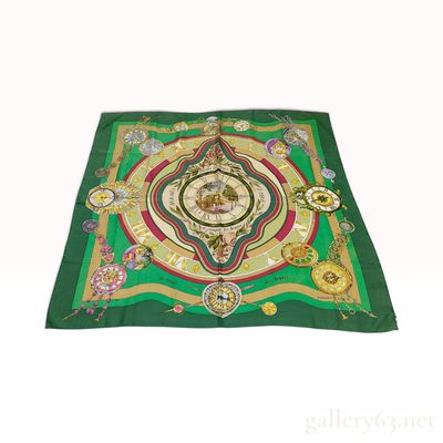 Vintage Hermes La Ronde des Heures Silk Carre 90