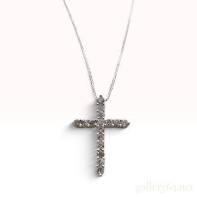 1.00ctw Natural Diamond 18KWG Cross Pendant Necklace