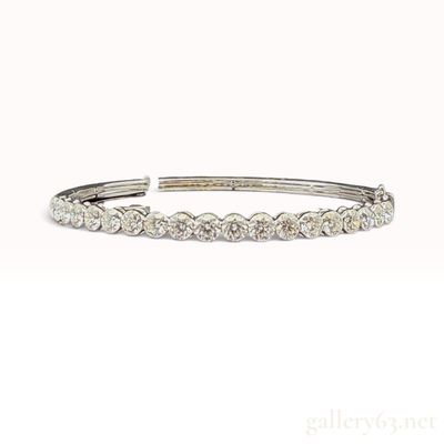 Jaktko 5.00ctw Lab Grown Diamond and 14KWG Bangle Bracelet