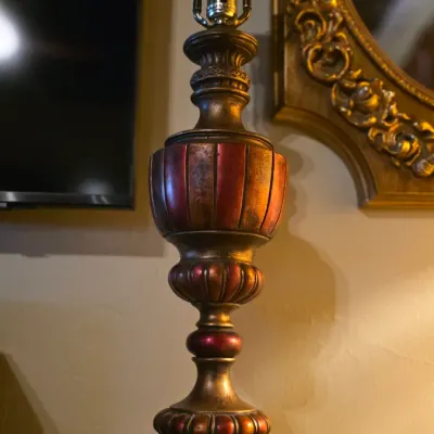 Vintage Hollywood Regency Red Gold Ornate Table Lamp Neoclassical Baroque Decor