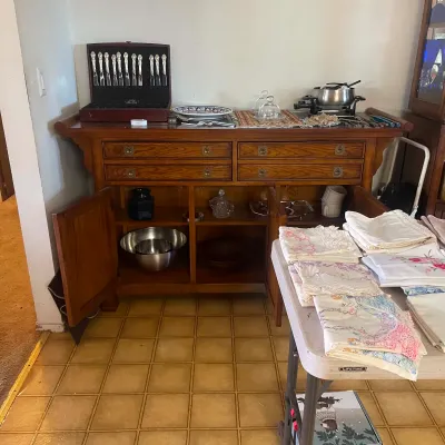 Estate sale photo