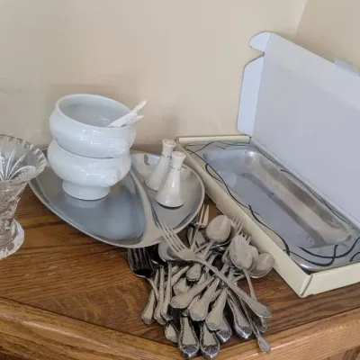 Vintage Tableware & Flatware Lot
