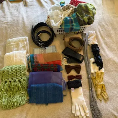 Belts, Scarfs, Gloves Mystery lot