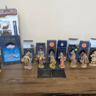 Variety of Vintage Fontanini Heirloom Nativity Figurines, By Roman, Inc