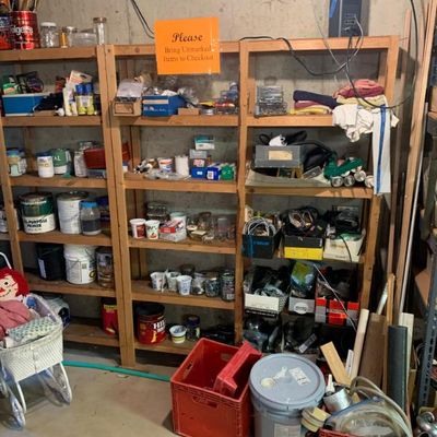 Estate sale photo