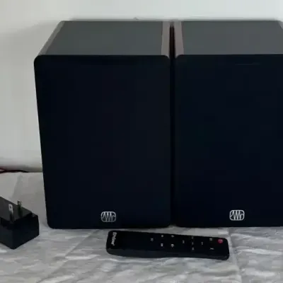 Eris Accent Bluetooth Speaker Pair  