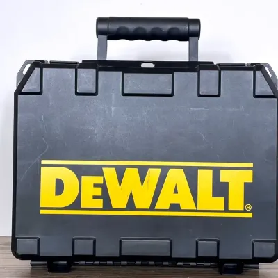 DeWalt 7.2V Heavy Duty Cordless Screwdriver, Two Batteries, Charger, & Storage Case 