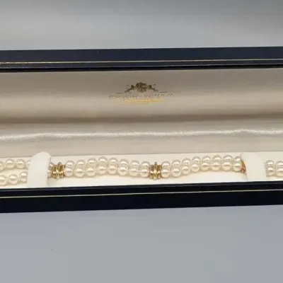 Double Strand Pearl Bracelet (Needs Repair)