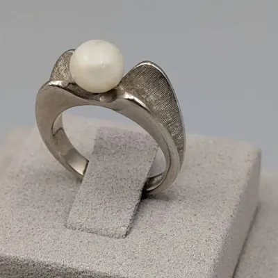 Brutalist 14K Gold Ring