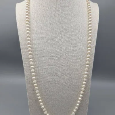 Pearl Necklace