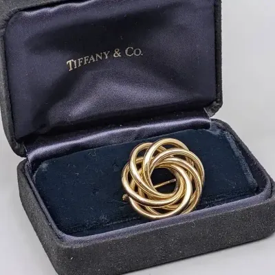 Tiffany 14K Gold Love Knot Pin